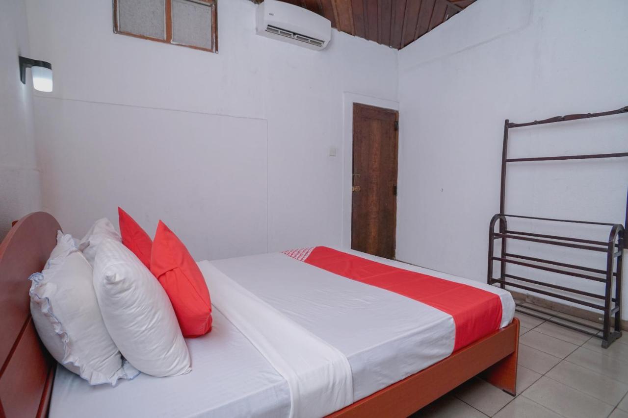 Oyo 384 Dilena Beach Resort Unawatuna Eksteriør bilde